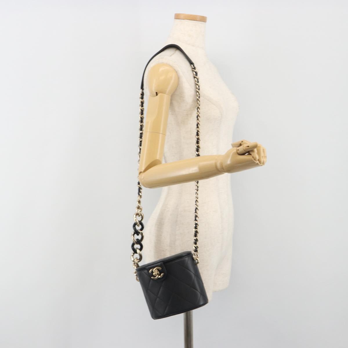 CHANEL Matelasse Chain Shoulder Vanity Bag Lamb Skin Black CC Auth 198651SAM