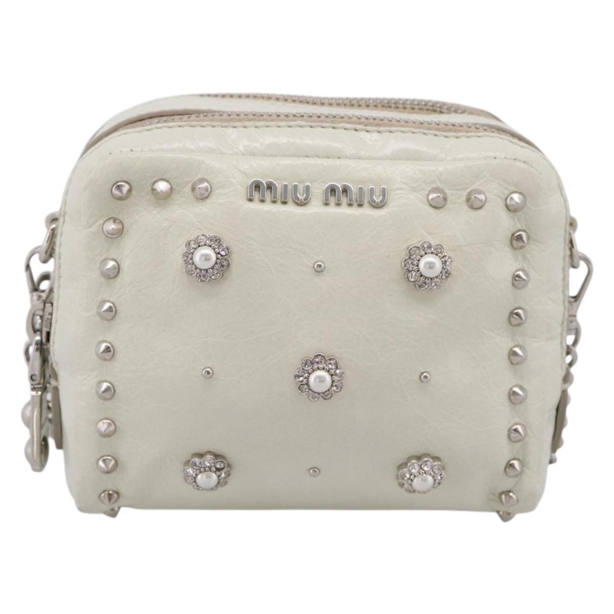 Miu Miu Matelasse Chain Shoulder Pouch Vitellolux Ivory Silver Auth 198684A