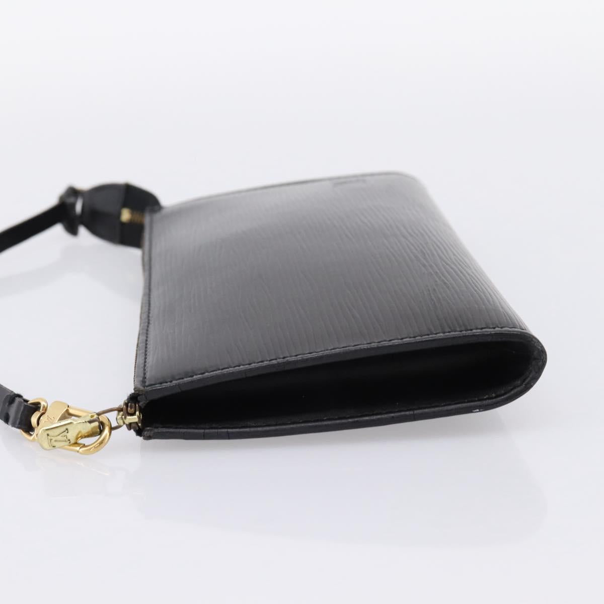 LOUIS VUITTON Epi Pochette Accessoires Pouch Black M52982 LV Auth 198701A