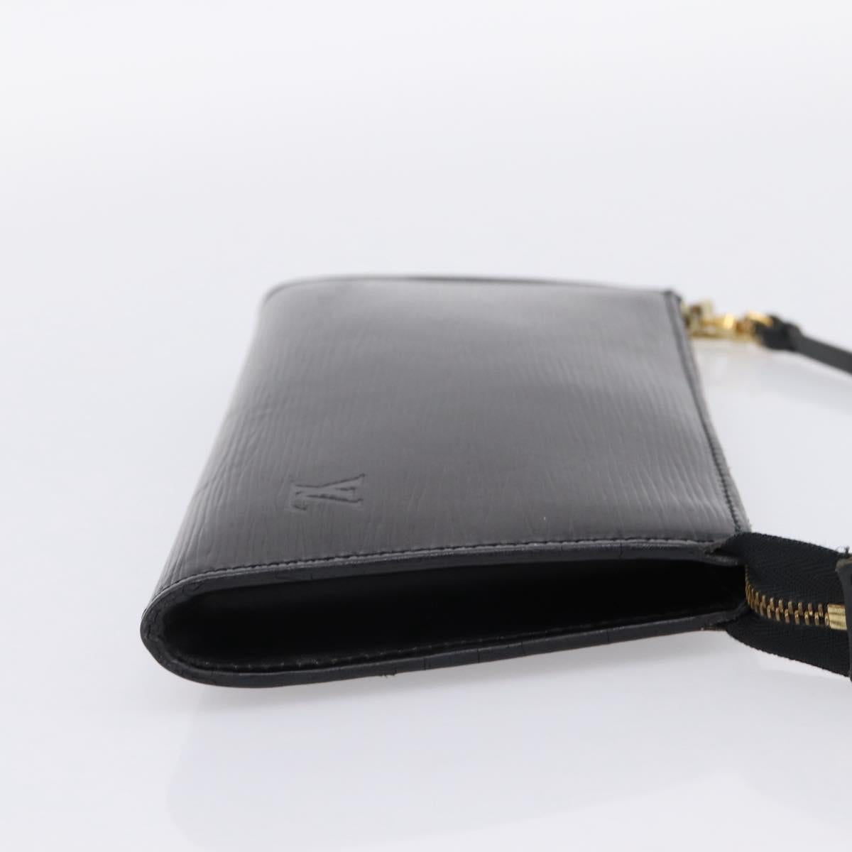LOUIS VUITTON Epi Pochette Accessoires Pouch Black M52982 LV Auth 198701A