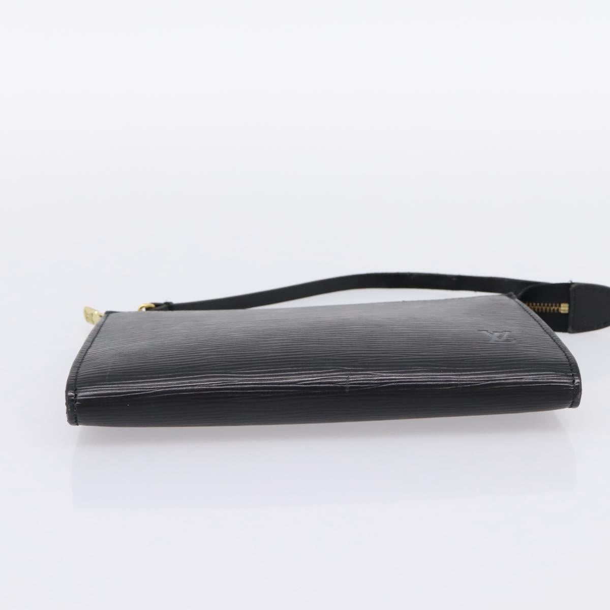 LOUIS VUITTON Epi Pochette Accessoires Pouch Black M52982 LV Auth 198701A