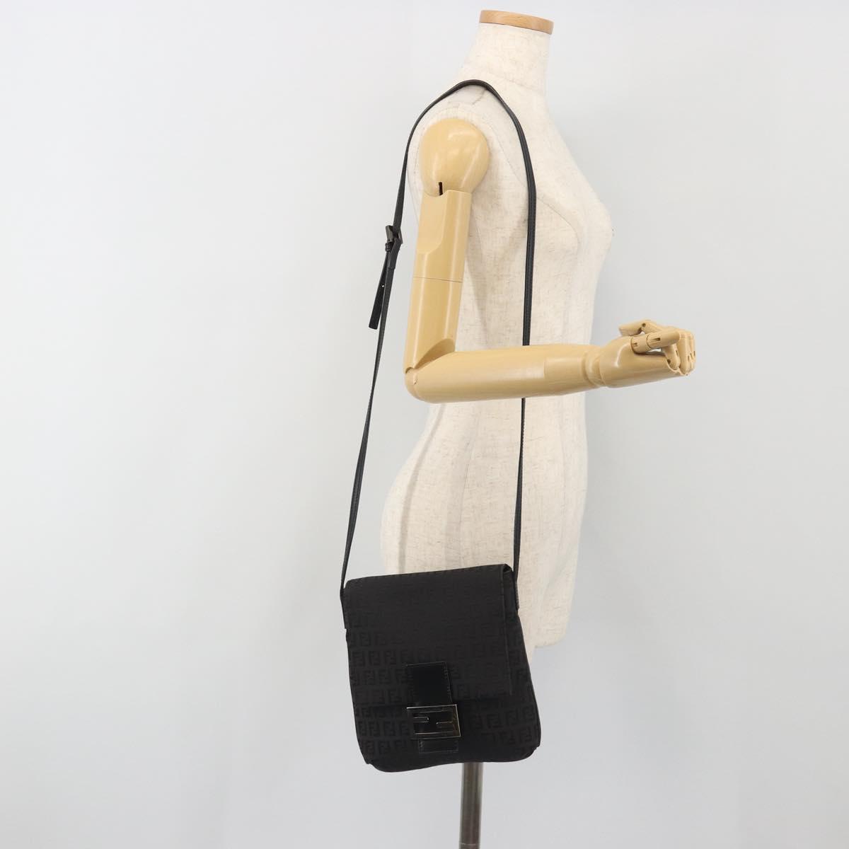 FENDI Zucchino Canvas Mamma Baguette Shoulder Bag Black Auth 198707A