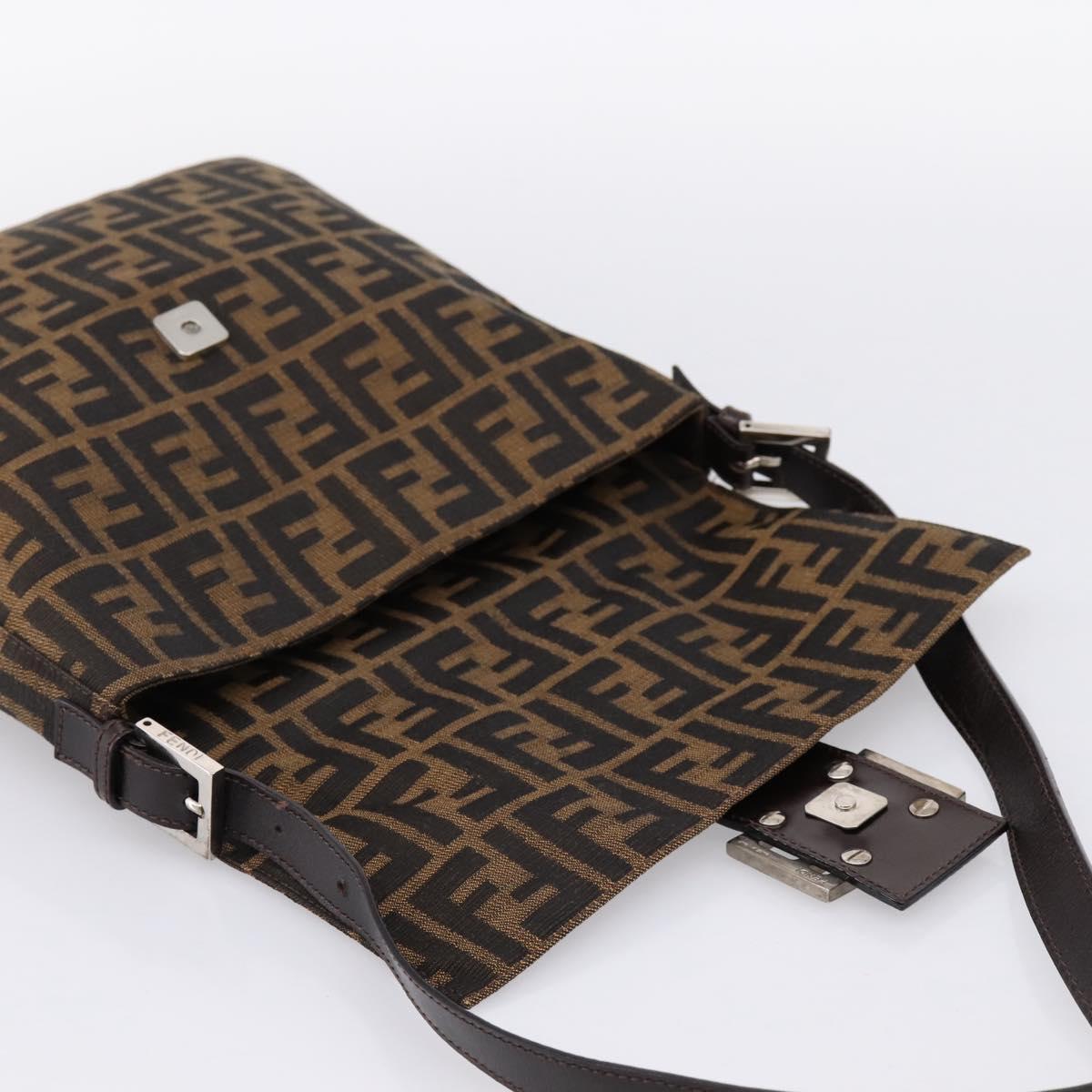 FENDI Zucca Canvas Mamma Baguette Shoulder Bag Brown Black Auth 198709A