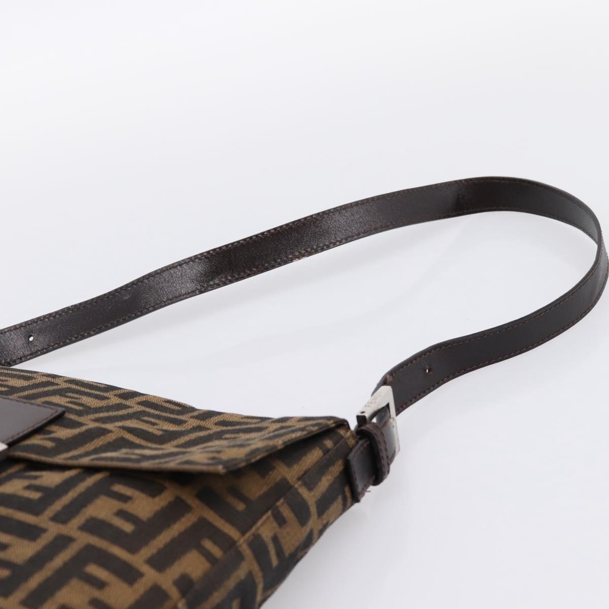 FENDI Zucca Canvas Mamma Baguette Shoulder Bag Brown Black Auth 198709A