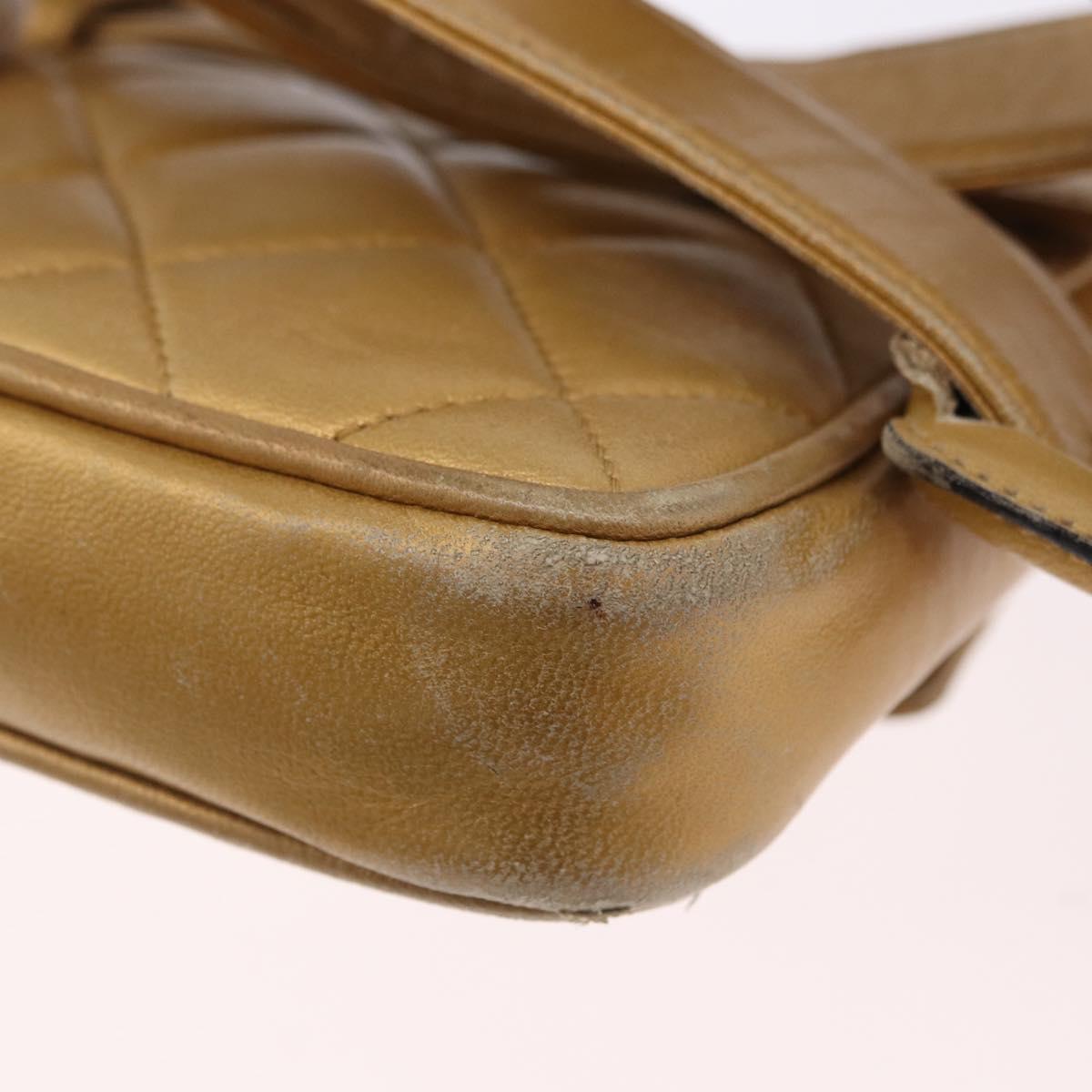CHANEL Matelasse Waist Bag Lamb Skin Gold CC Auth 198737