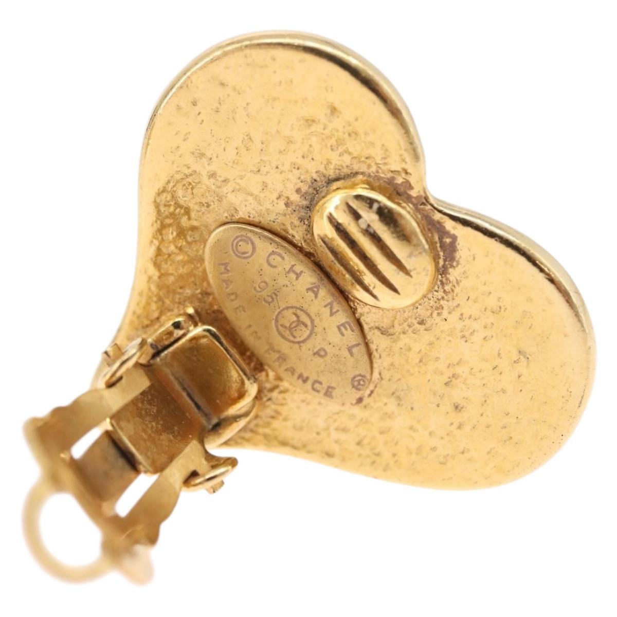 CHANEL Earring Metal Gold Tone CC Auth 198811V