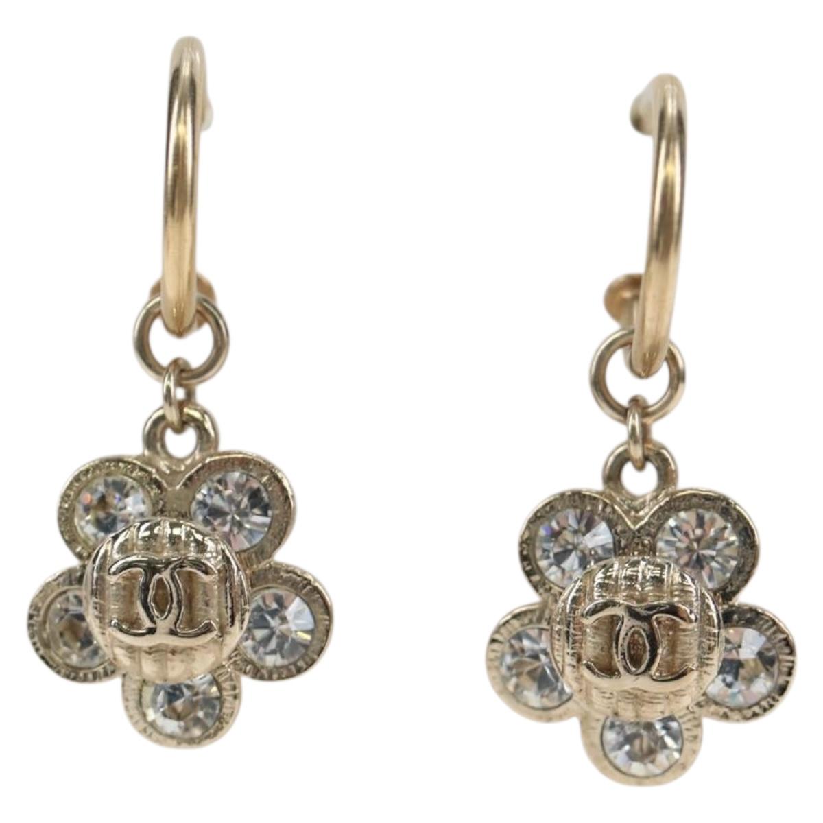 CHANEL Pierce Metal Champagne Gold CC Auth 198815M
