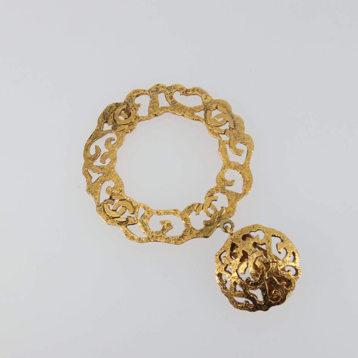 CHANEL Pierce Metal Gold Tone CC Auth 198818V