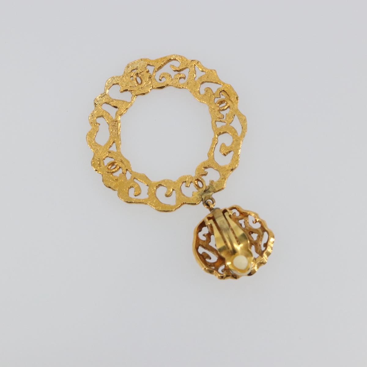 CHANEL Pierce Metal Gold Tone CC Auth 198818V