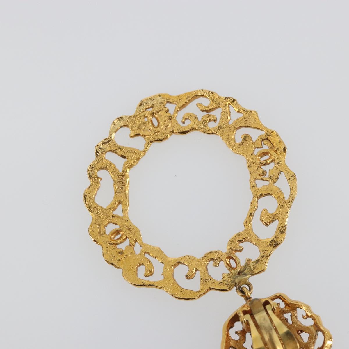 CHANEL Pierce Metal Gold Tone CC Auth 198818V