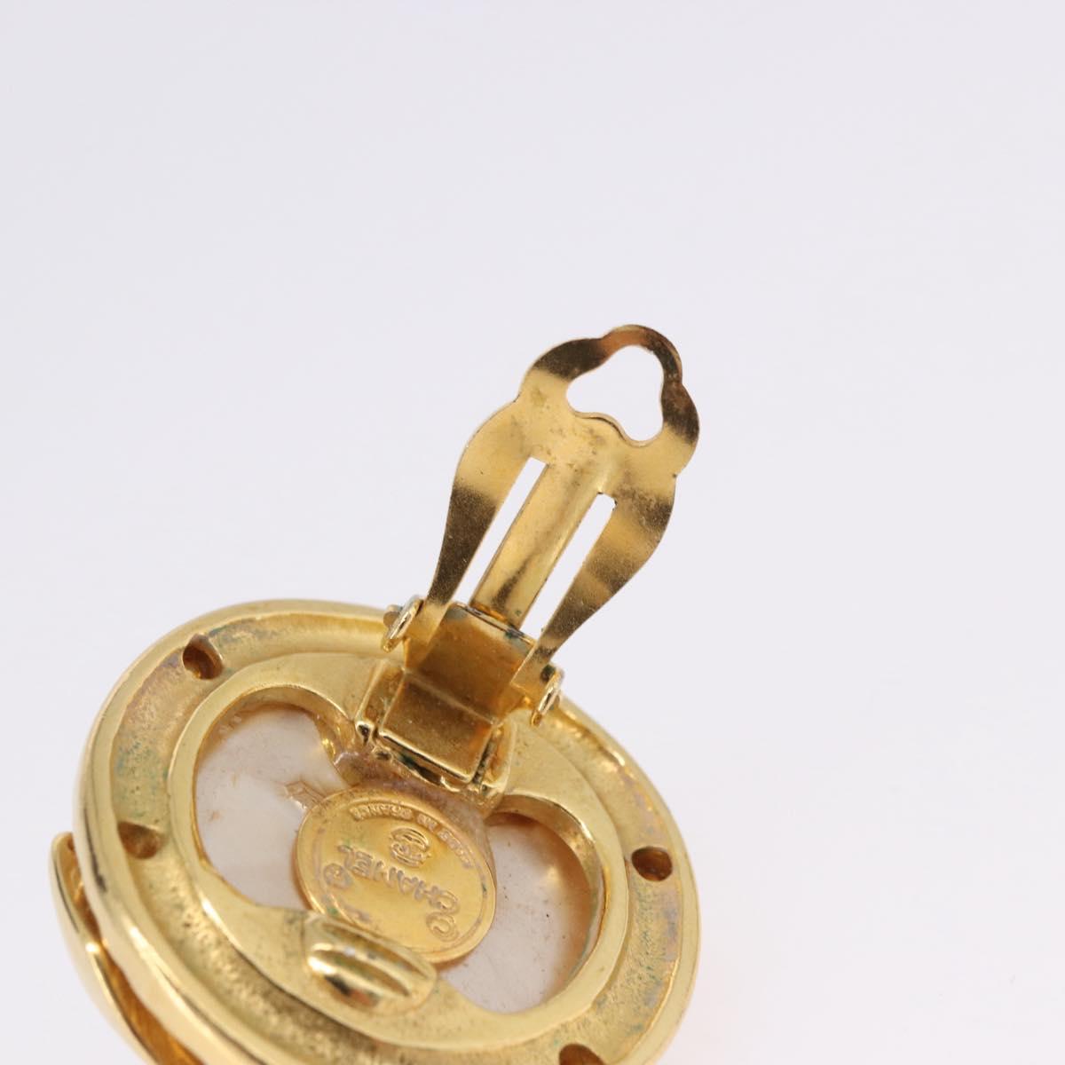 CHANEL Pearl Earring metal Gold Tone CC Auth 198846