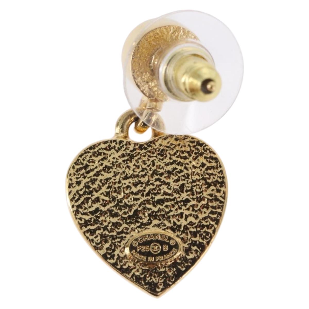 CHANEL Coco Heart Pierce metal Gold Tone CC Auth 198850V