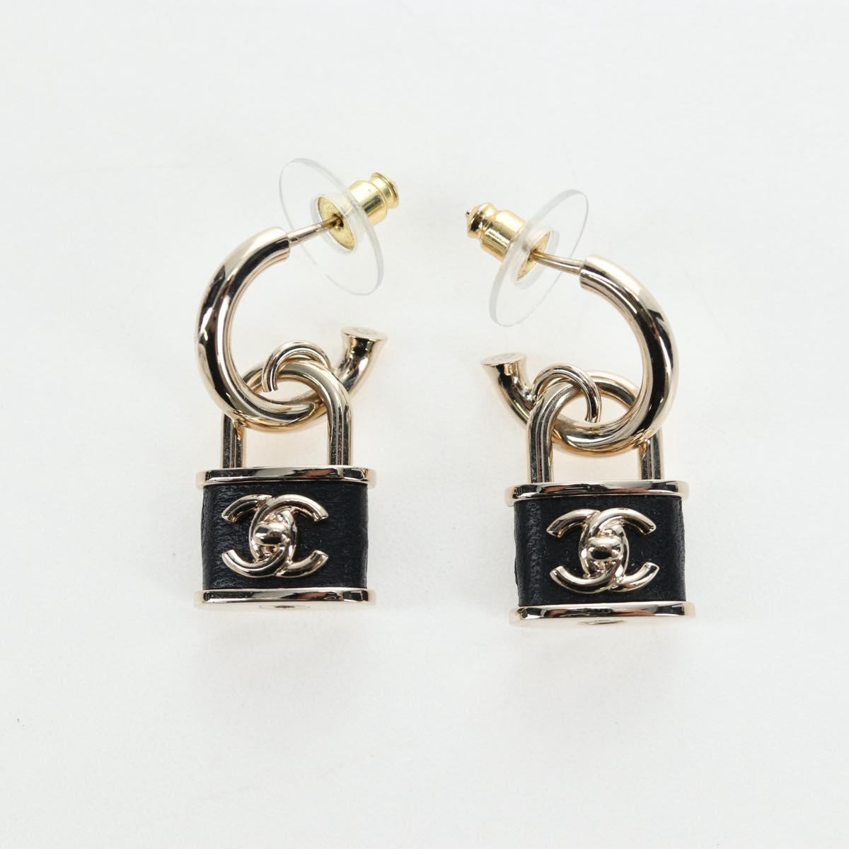 CHANEL Push Lock Coco Earring metal Gold Tone CC Auth 198851M