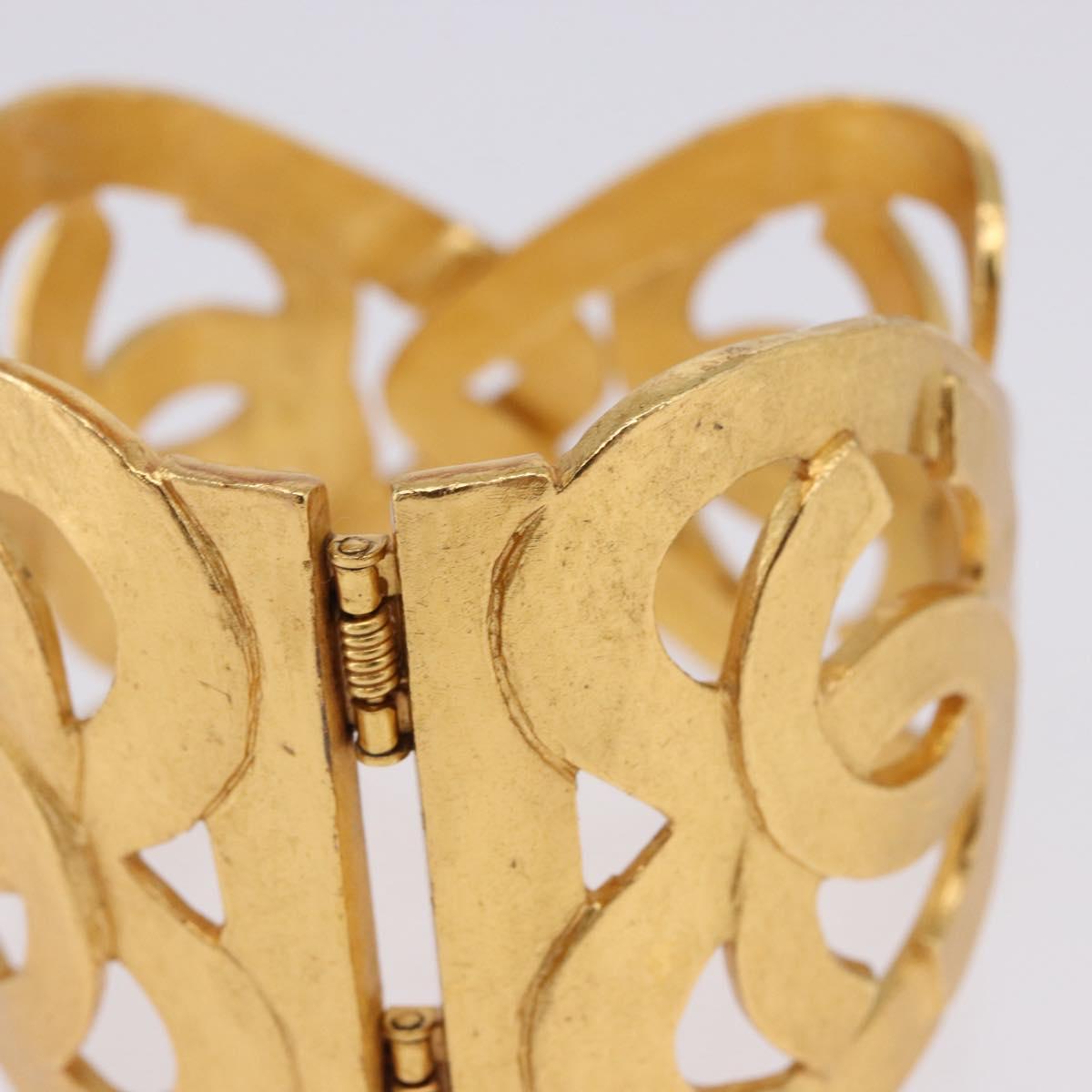 CHANEL Bangle COCO Mark Heart Bracelet metal Gold Tone CC Auth 198853V