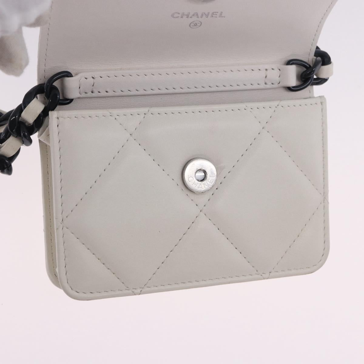 CHANEL chanel 19 Chain Wallet Lamb Skin White Silver CC Auth 198864M