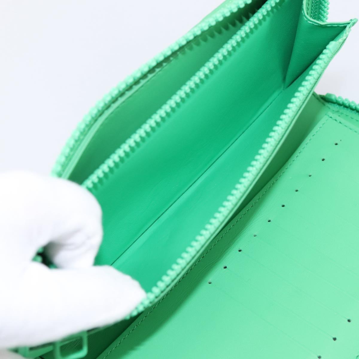 LOUIS VUITTON Taurillon Clemence Zippy Wallet Vertical Green M81549 Auth 198868M