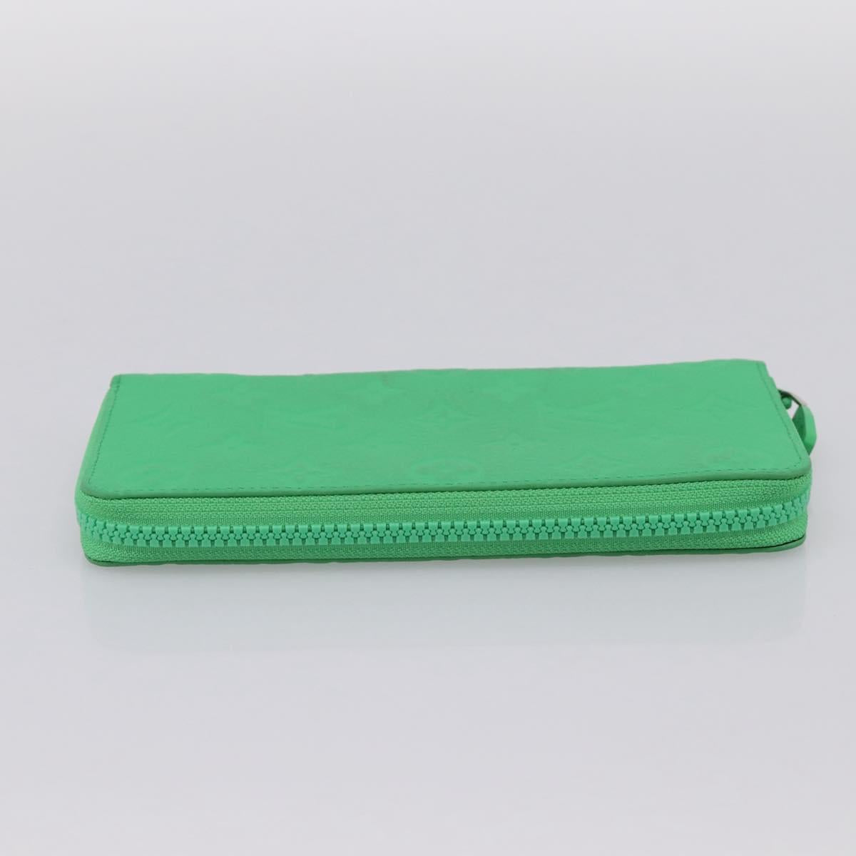 LOUIS VUITTON Taurillon Clemence Zippy Wallet Vertical Green M81549 Auth 198868M
