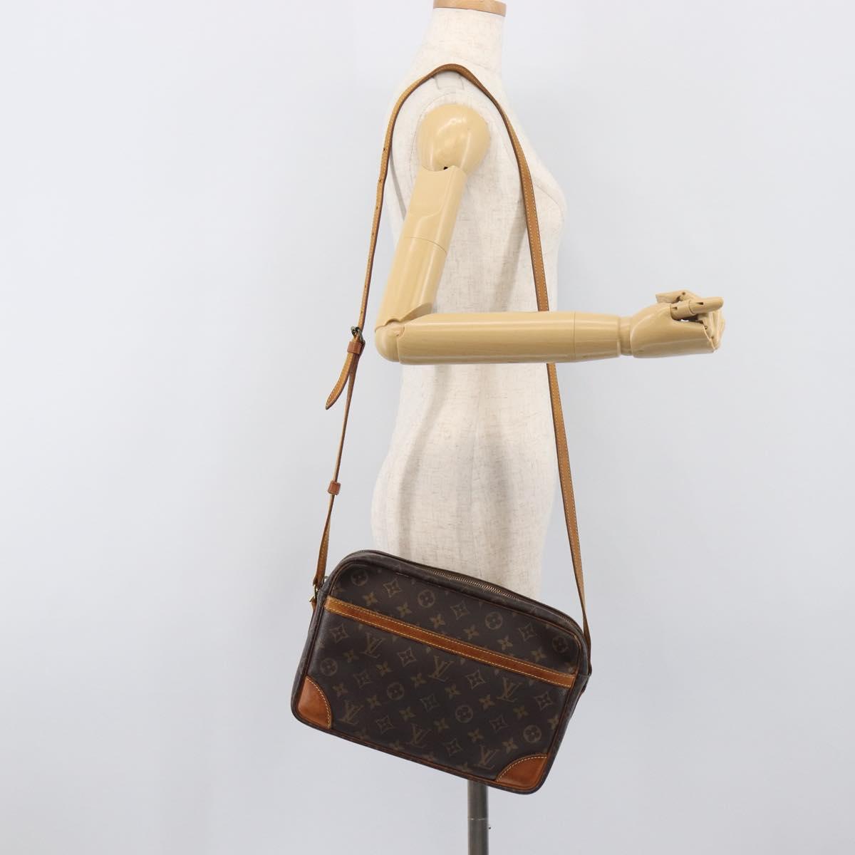 LOUIS VUITTON Monogram Trocadero 30 Shoulder Bag M51272 LV Auth 198933