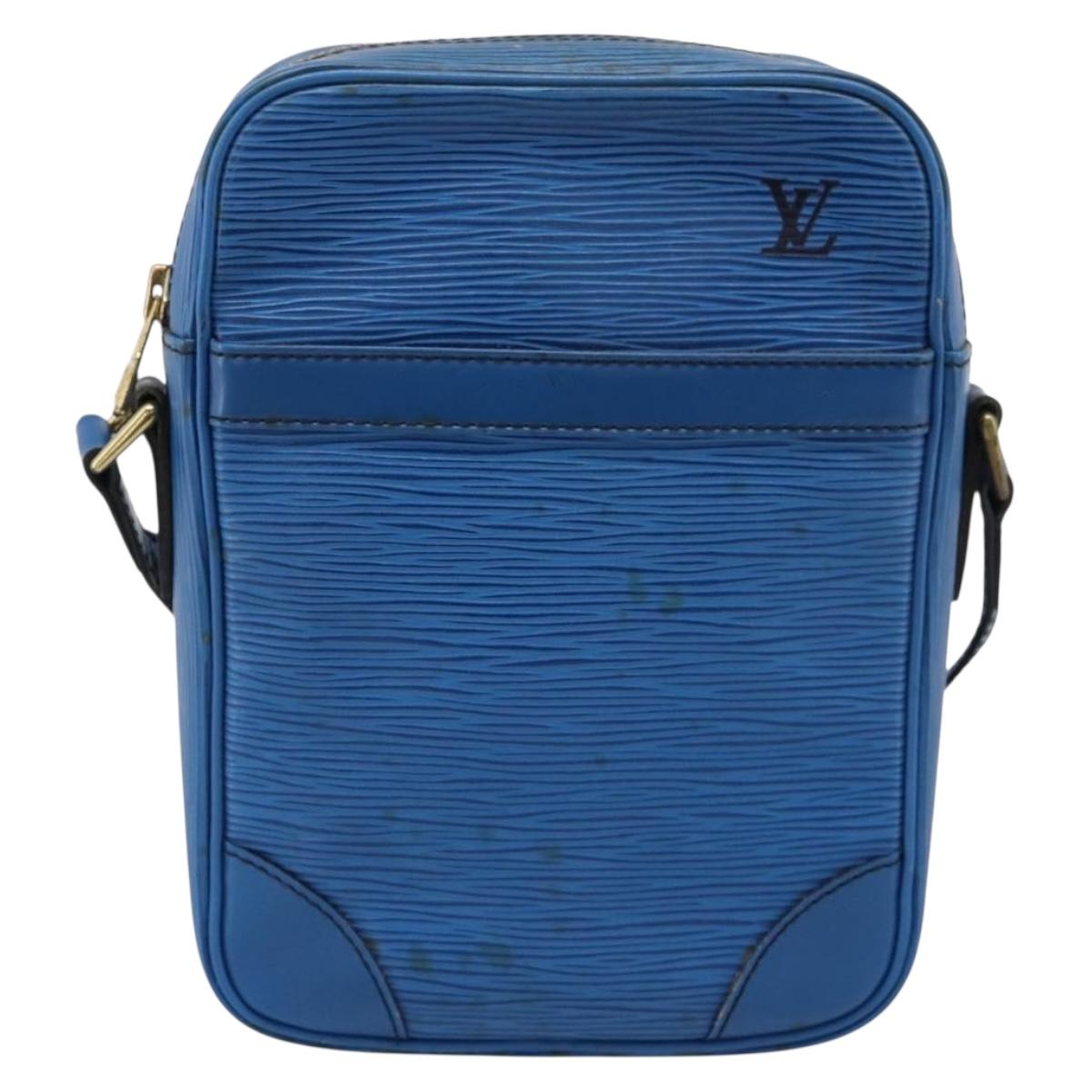 LOUIS VUITTON Epi Danube Shoulder Bag Blue M45635 LV Auth 199004
