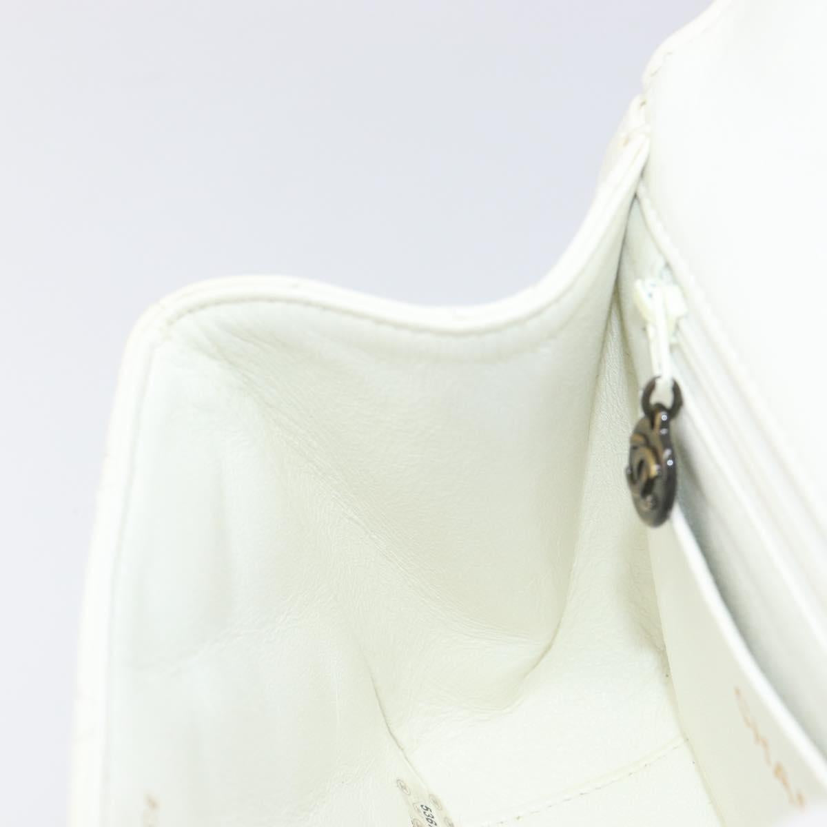 CHANEL Matelasse Chain Shoulder Bag Lamb Skin White Black CC Auth 199038