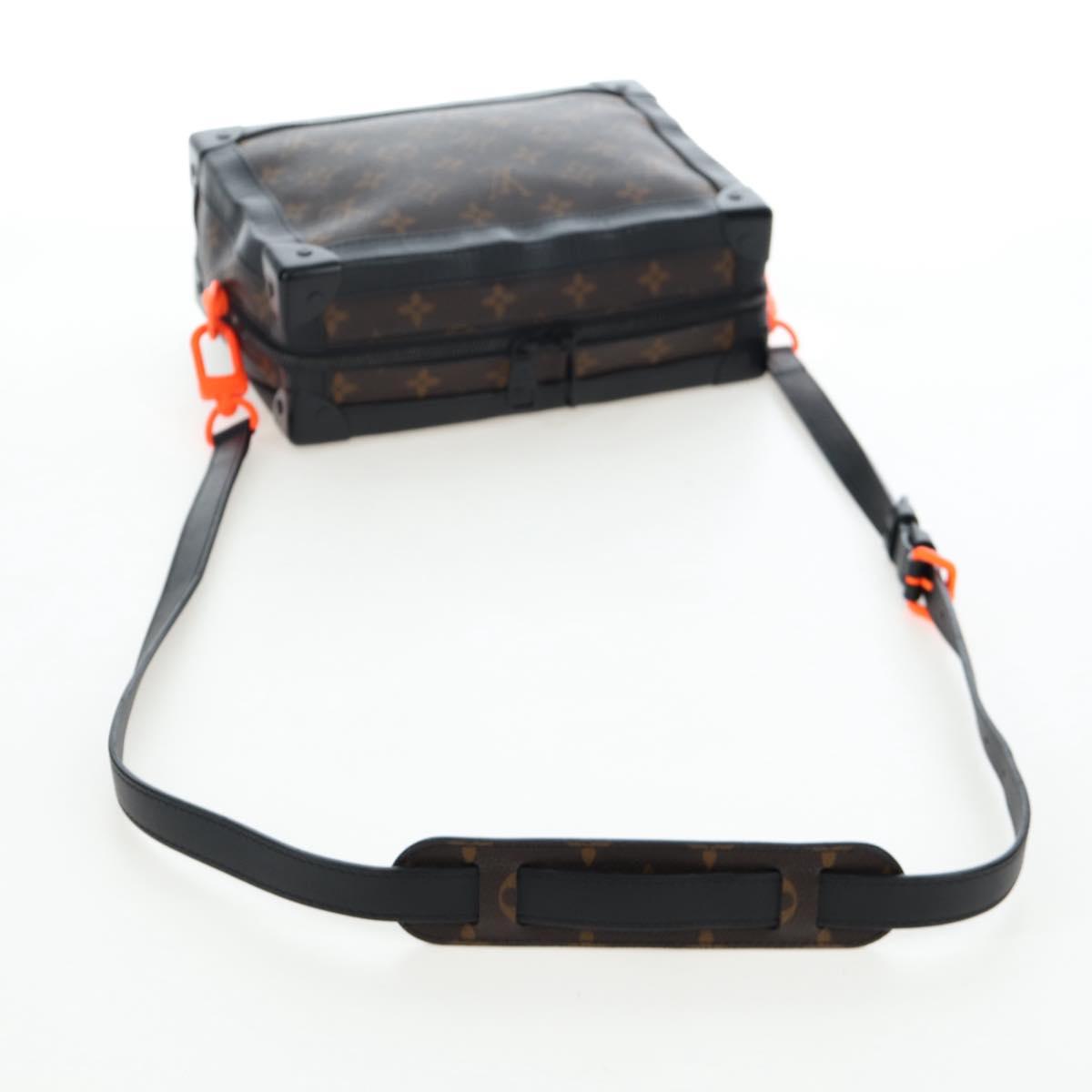 LOUIS VUITTON Solar Powered Ray Soft Trunk Shoulder Bag M44478 LV Auth 199093SAM