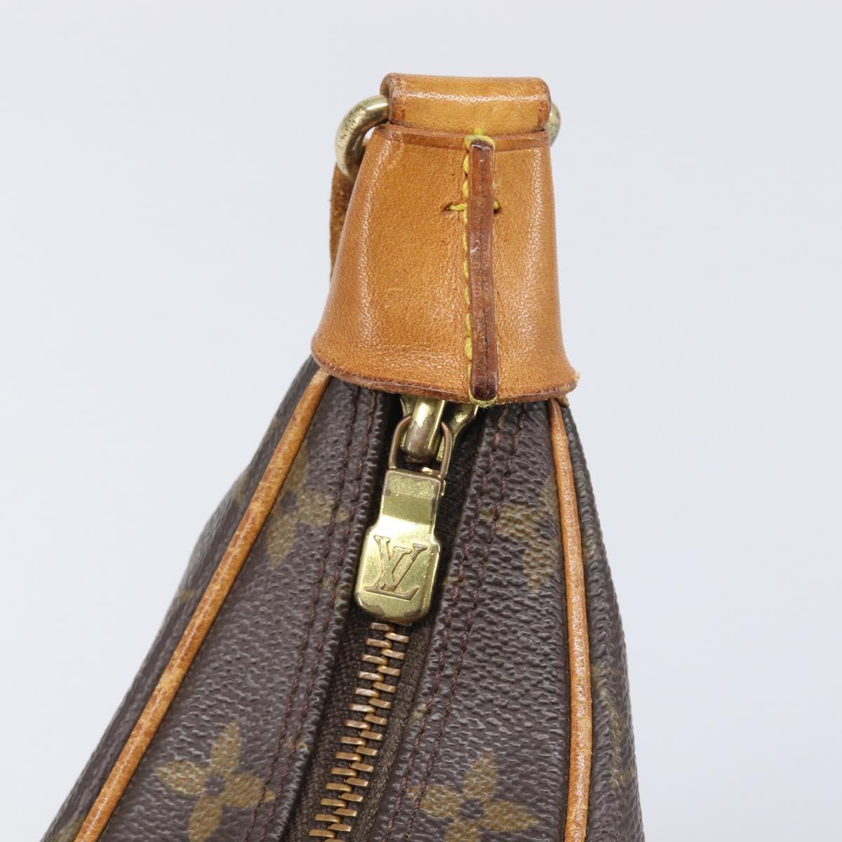LOUIS VUITTON Monogram Boulogne 30 Shoulder Bag M51265 LV Auth 199114