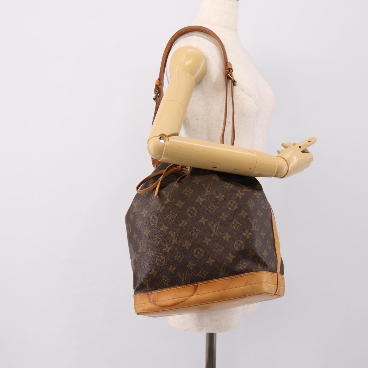 LOUIS VUITTON Monogram Noe Shoulder Bag M42224 LV Auth 199141