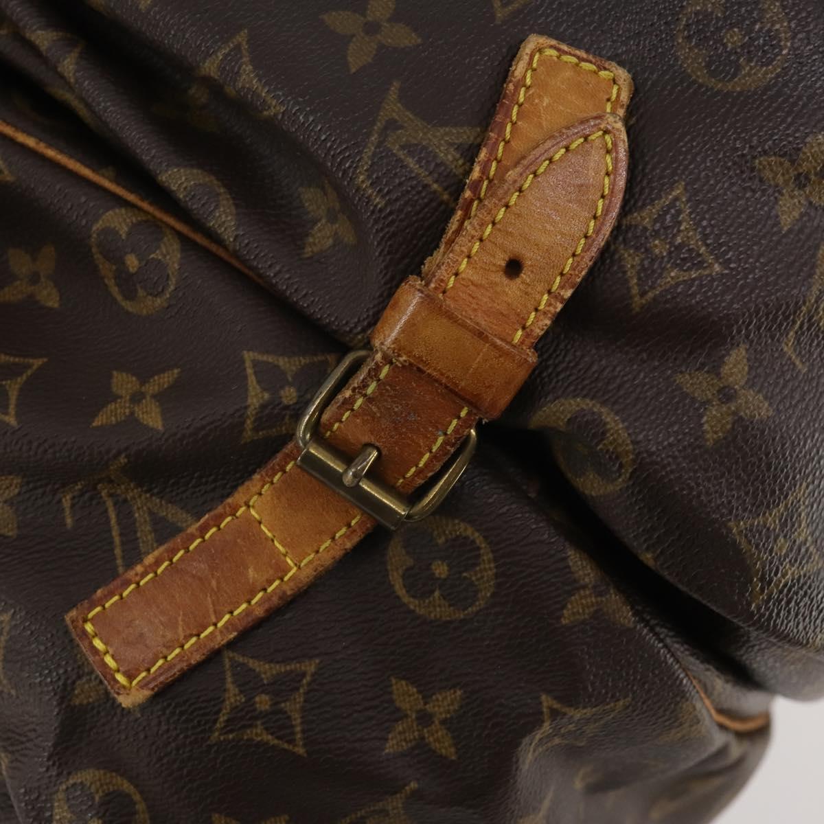 LOUIS VUITTON Monogram Saumur 35 Shoulder Bag M42254 LV Auth 199354
