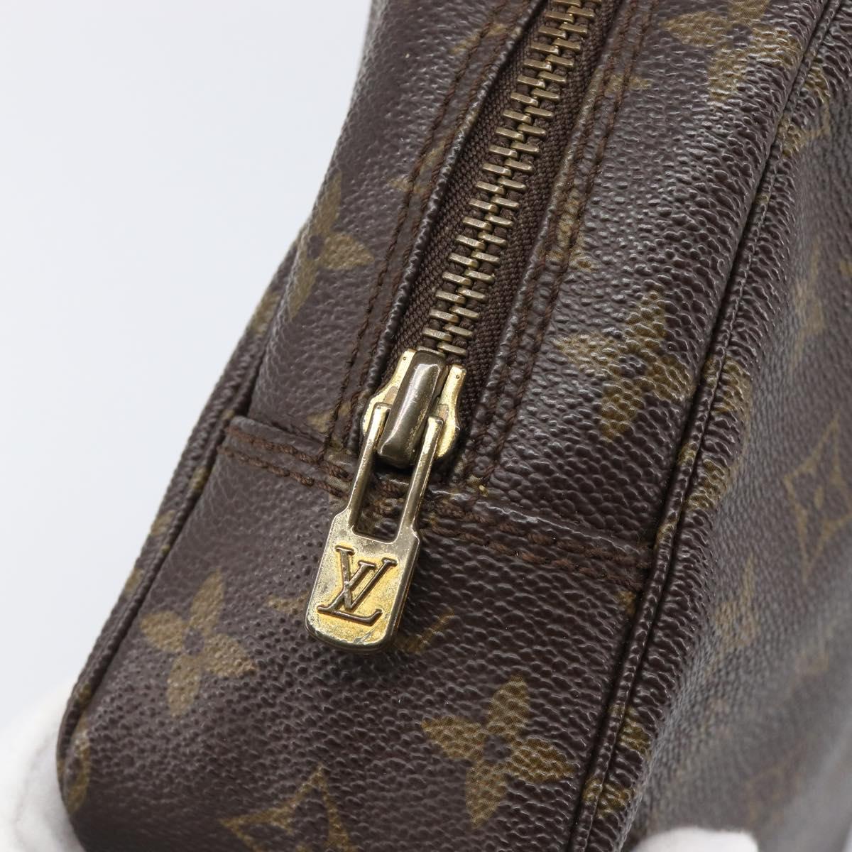 LOUIS VUITTON Monogram Trousse Toilette 23 Clutch Bag M47524 LV Auth 199391