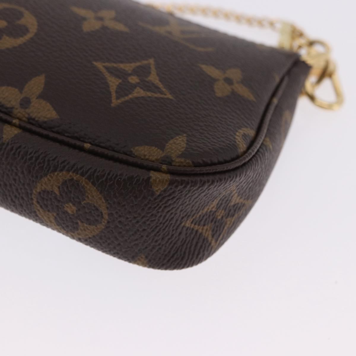 LOUIS VUITTON Vivienne Mini Pochette Accessoires Accessory Pouch LV 199405SAM