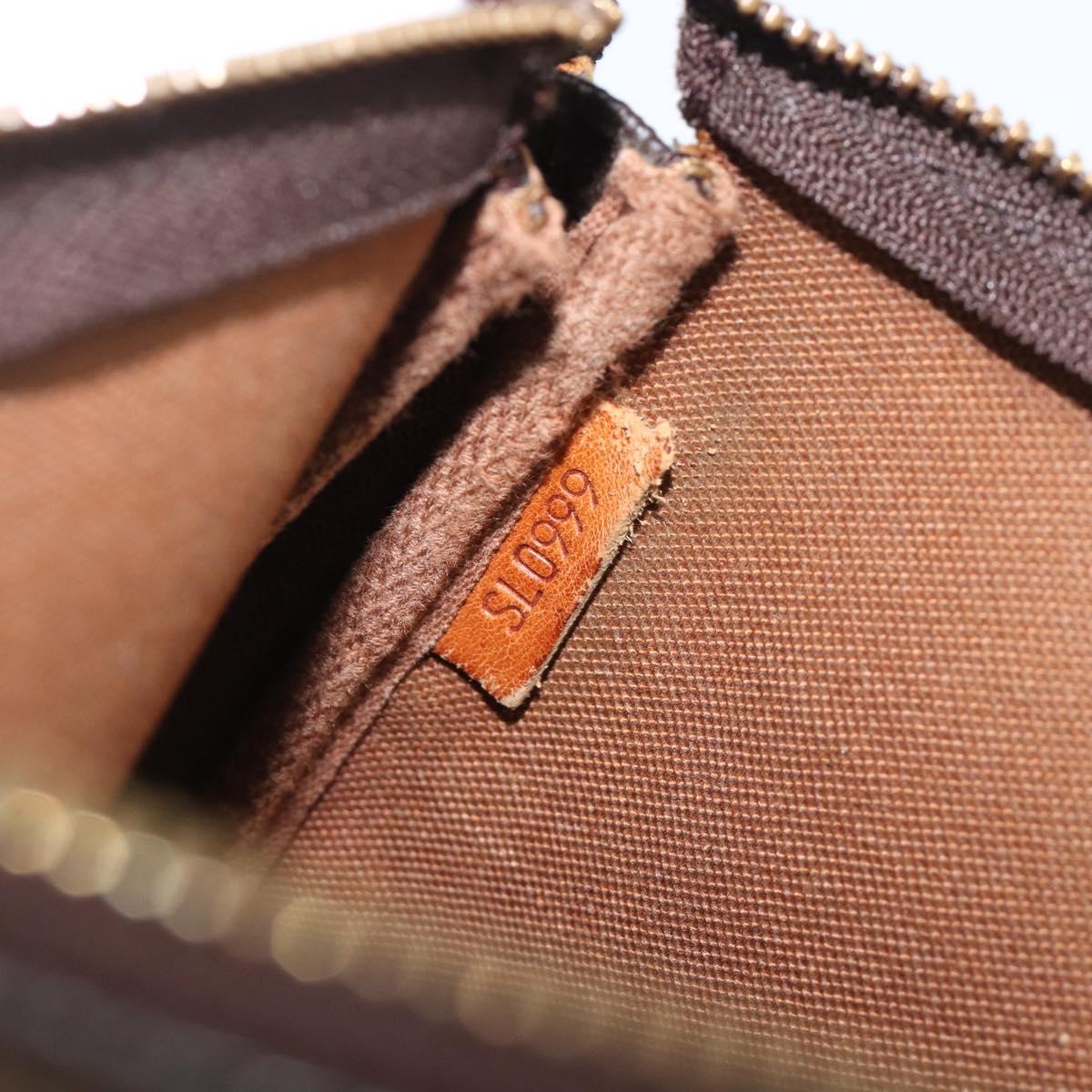 LOUIS VUITTON Monogram Pochette Accessoires Pouch M51980 LV Auth 199419