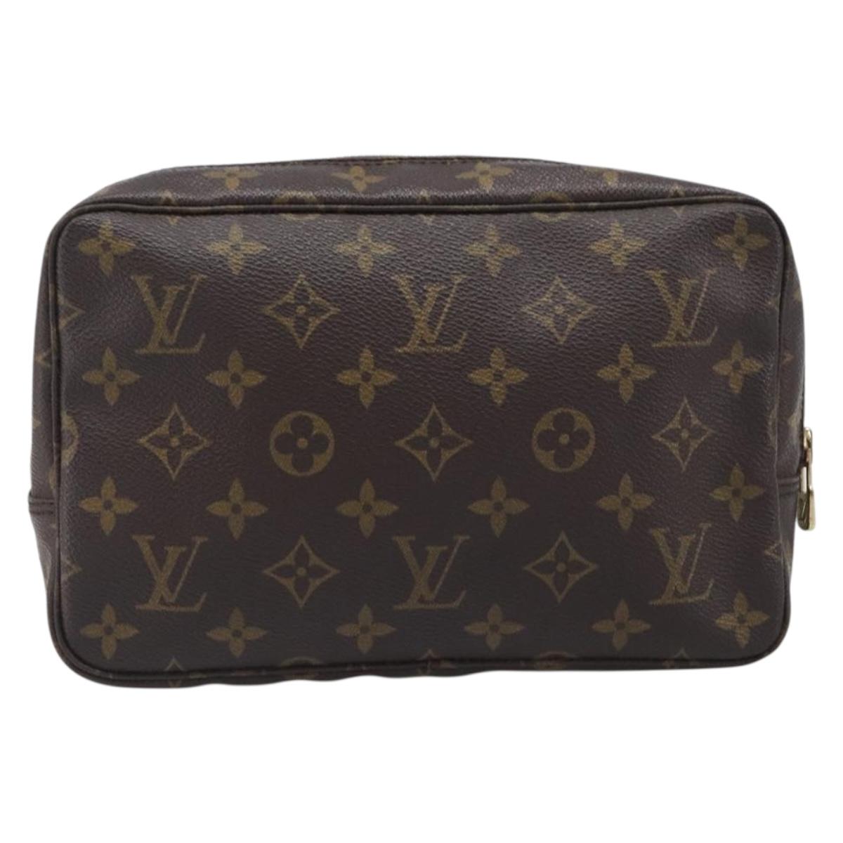 LOUIS VUITTON Monogram Trousse Toilette 23 Clutch Bag M47524 LV Auth 199431A