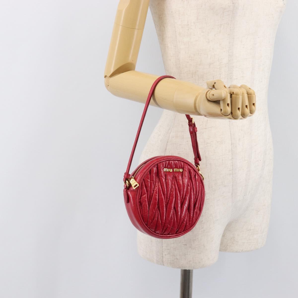 Miu Miu Matelasse Hand Bag Leather Red Gold Auth 199435V