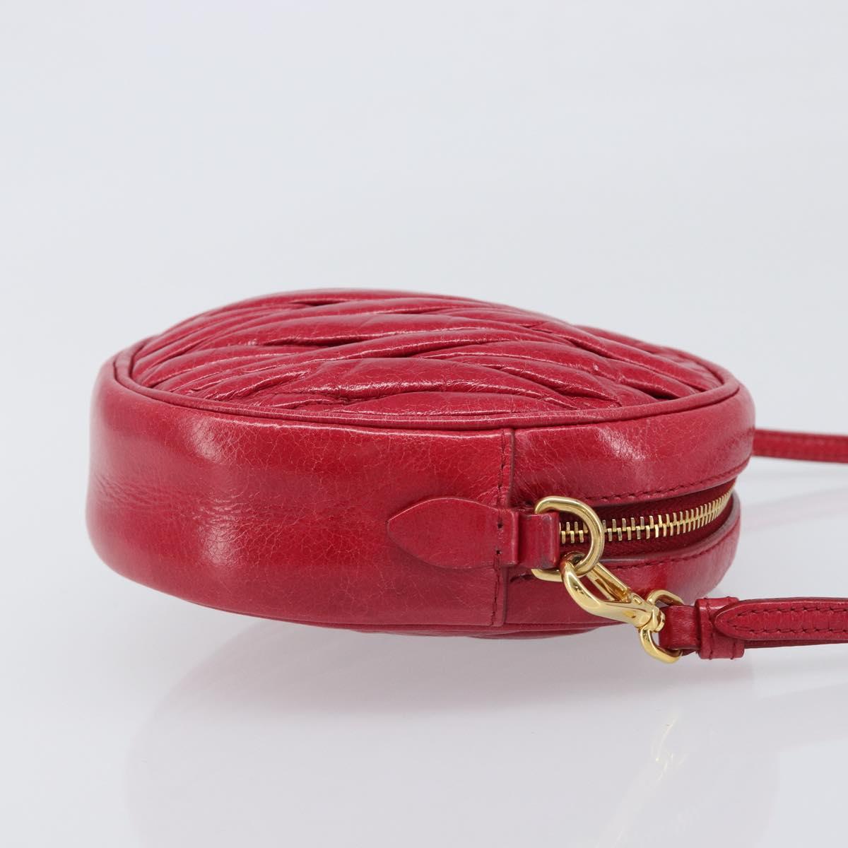 Miu Miu Matelasse Hand Bag Leather Red Gold Auth 199435V