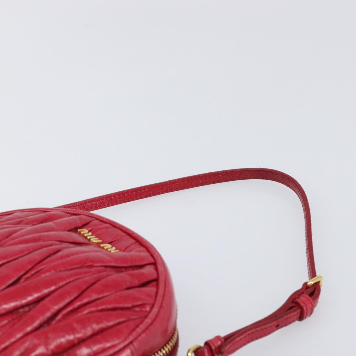 Miu Miu Matelasse Hand Bag Leather Red Gold Auth 199435V