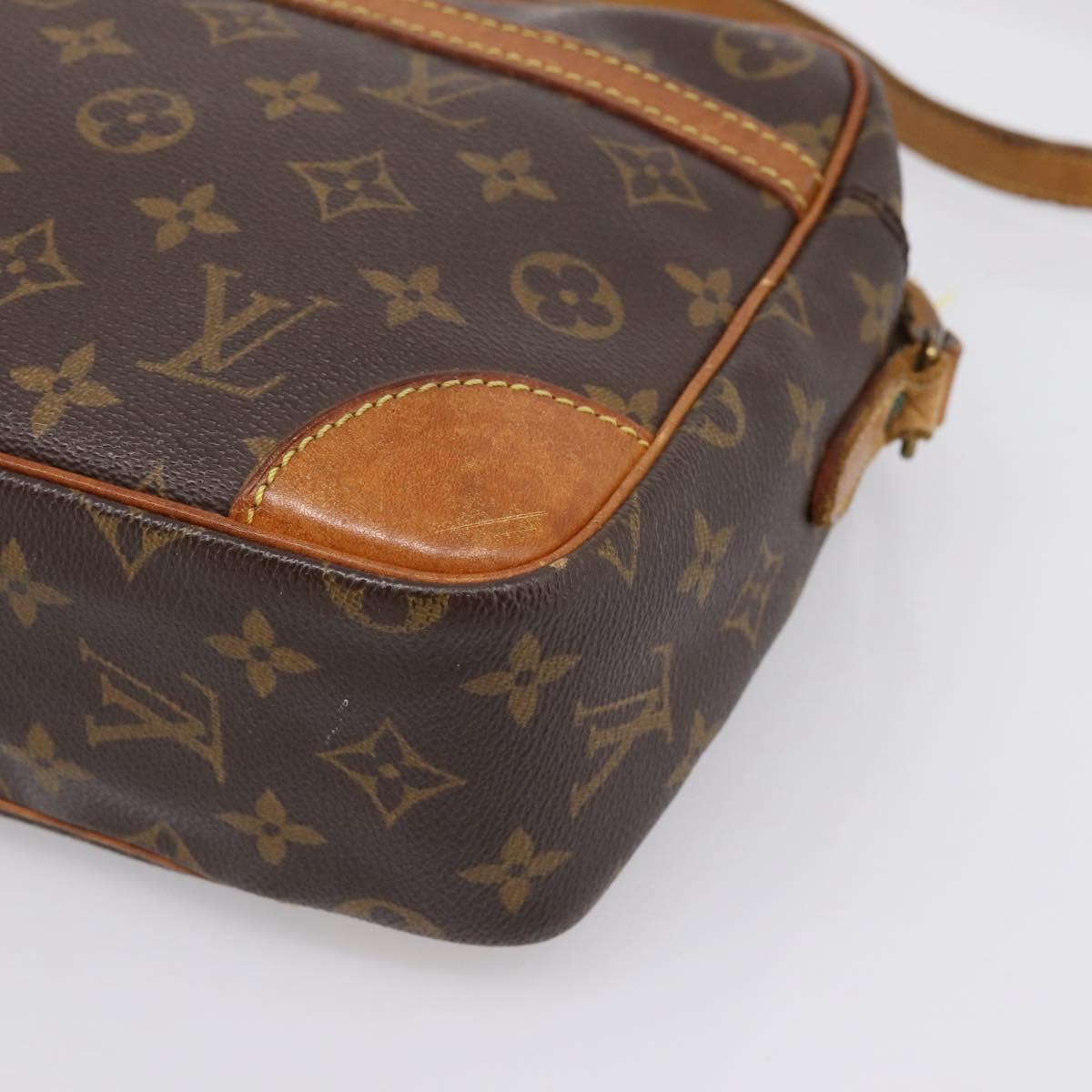LOUIS VUITTON Monogram Trocadero 30 Shoulder Bag M51272 LV Auth 199440
