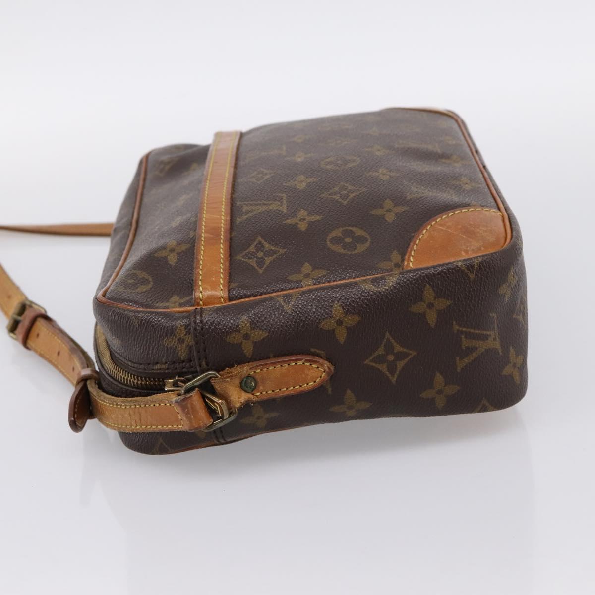 LOUIS VUITTON Monogram Trocadero 30 Shoulder Bag M51272 LV Auth 199440