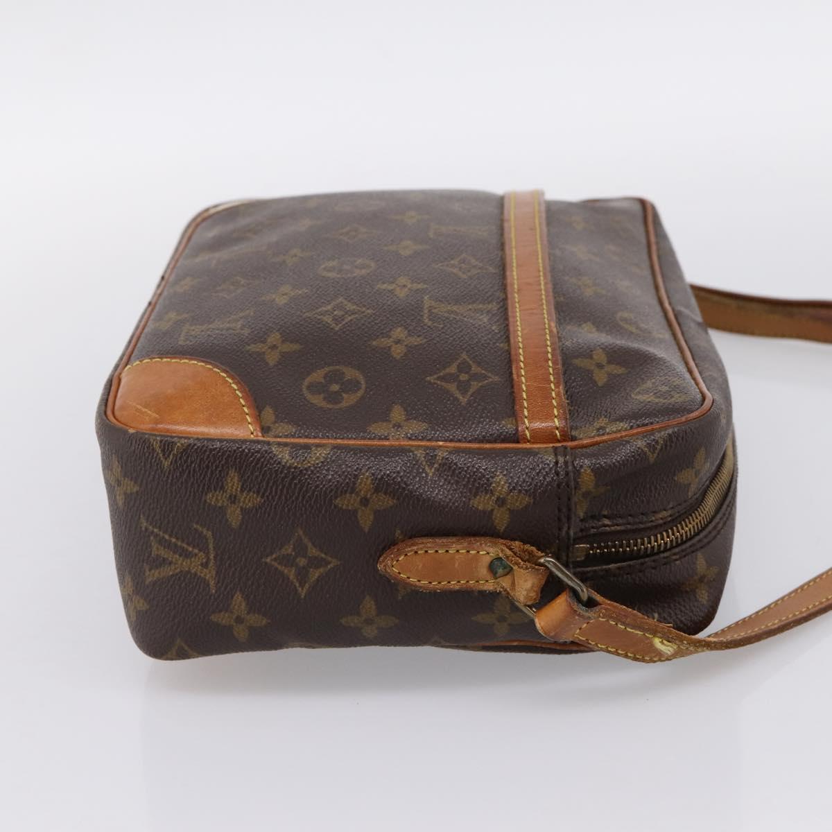 LOUIS VUITTON Monogram Trocadero 30 Shoulder Bag M51272 LV Auth 199440