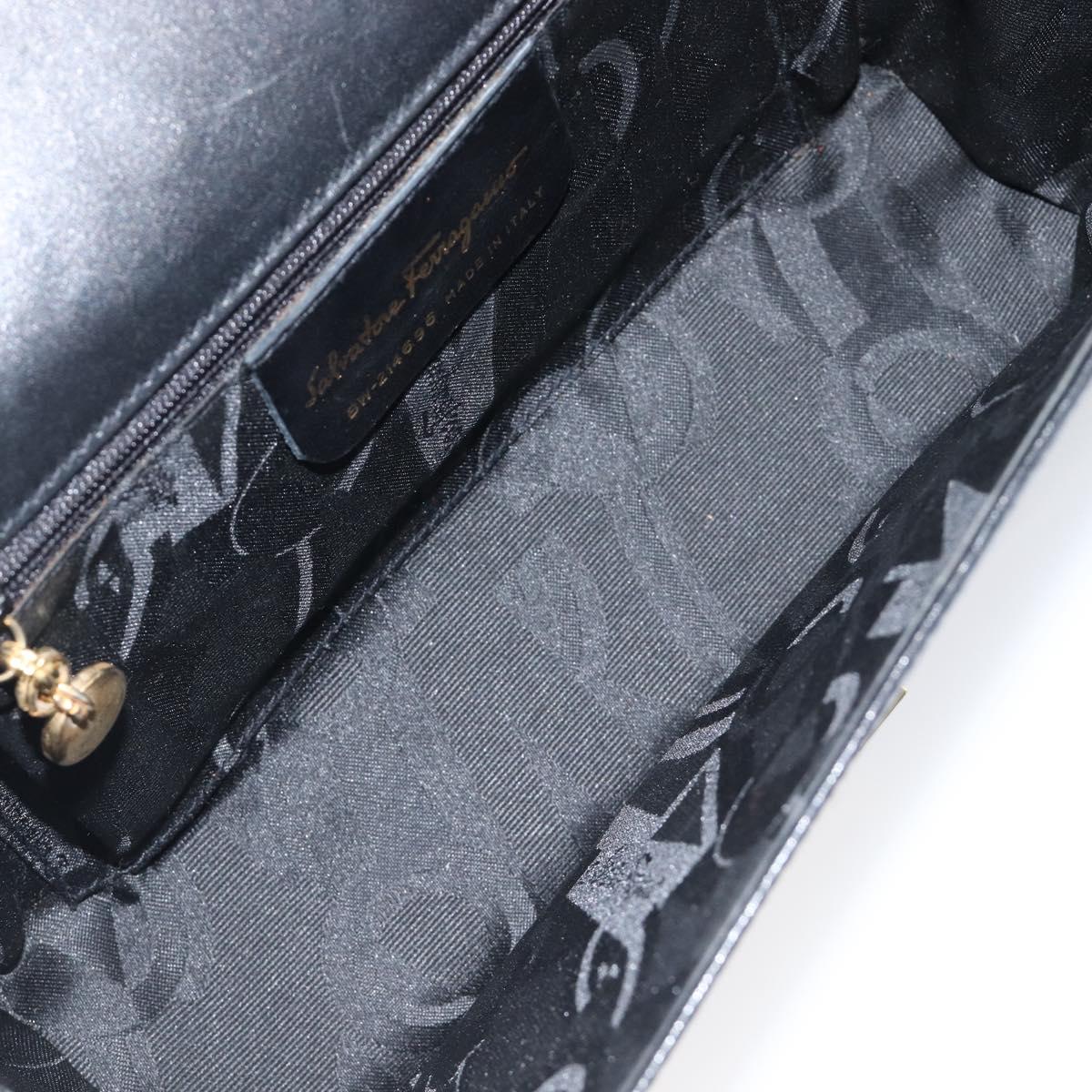Salvatore Ferragamo Gancini Shoulder Bag Leather Black Gold Auth 199456