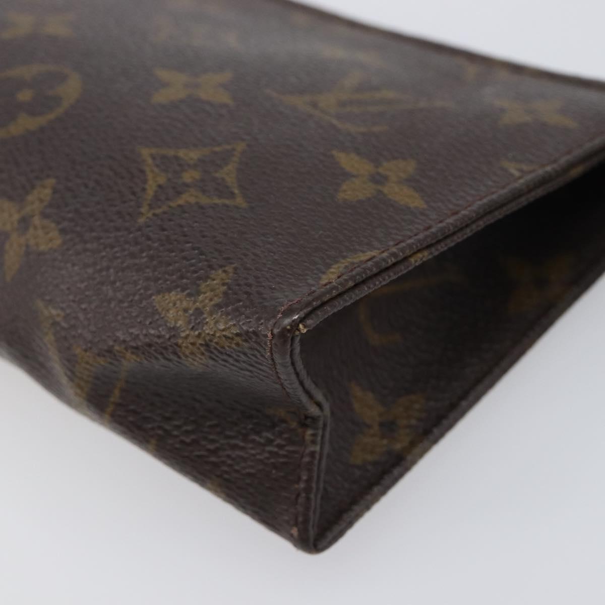 LOUIS VUITTON Monogram Poche Toilette 15 Pouch M47546 LV Auth 199473
