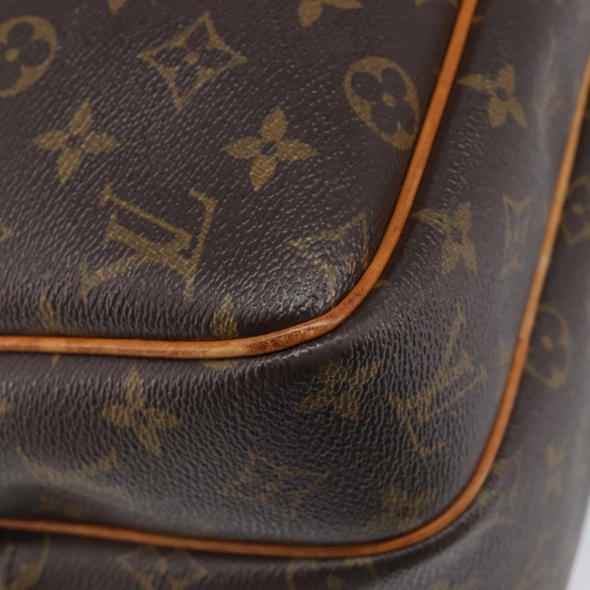 LOUIS VUITTON Monogram Reporter GM Shoulder Bag M45252 LV Auth 199490