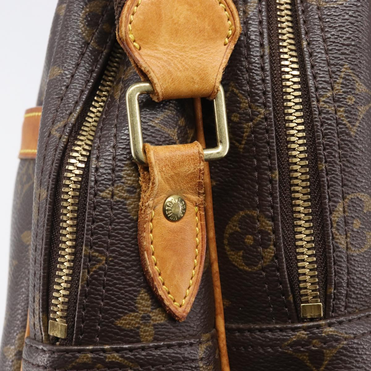 LOUIS VUITTON Monogram Reporter GM Shoulder Bag M45252 LV Auth 199490