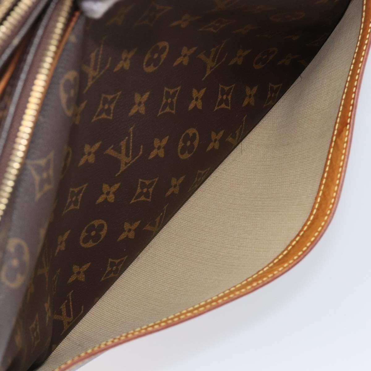 LOUIS VUITTON Monogram Reporter GM Shoulder Bag M45252 LV Auth 199490