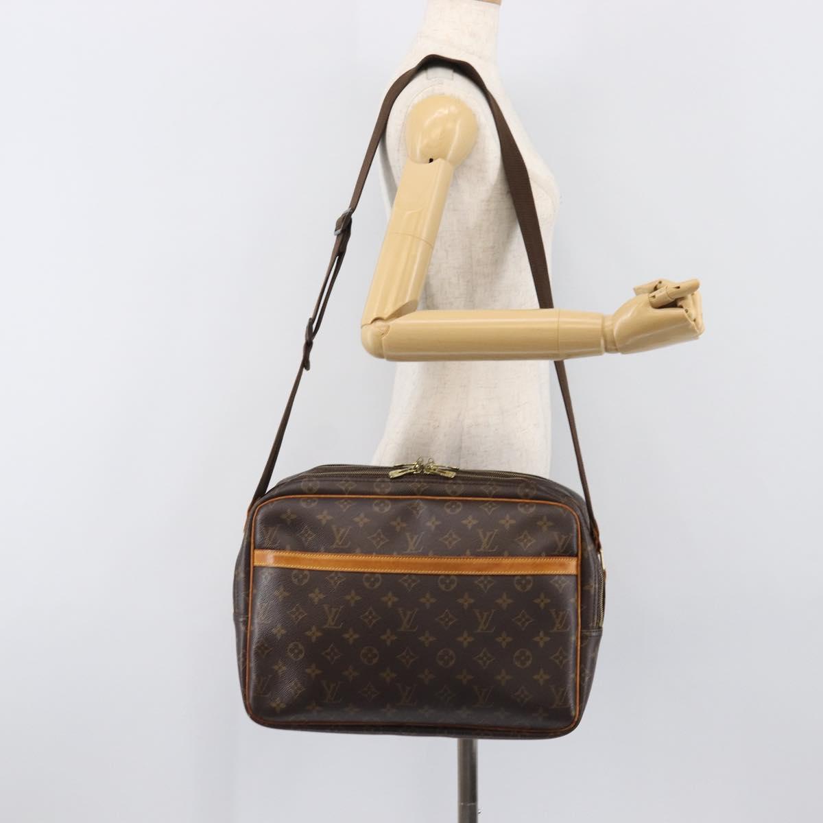 LOUIS VUITTON Monogram Reporter GM Shoulder Bag M45252 LV Auth 199490