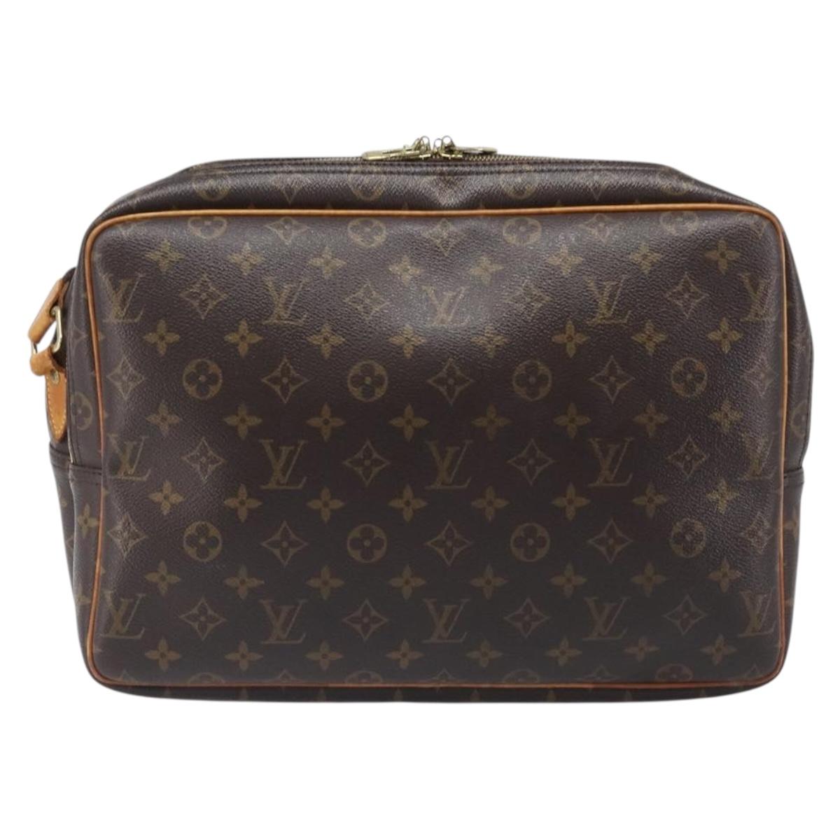 LOUIS VUITTON Monogram Reporter GM Shoulder Bag M45252 LV Auth 199490