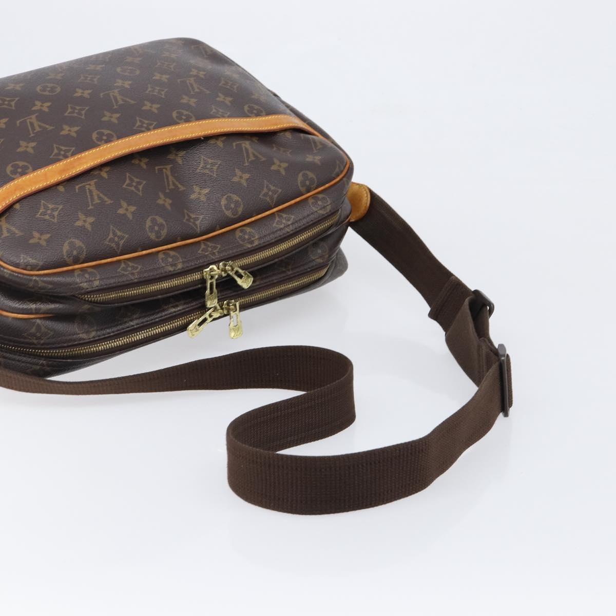 LOUIS VUITTON Monogram Reporter GM Shoulder Bag M45252 LV Auth 199490