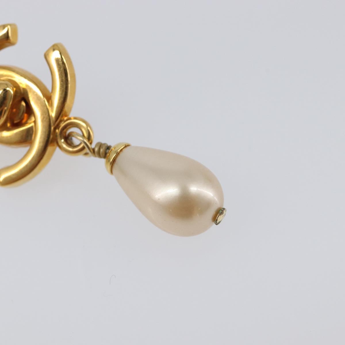CHANEL Turn Lock Earring metal Gold CC Auth 199733V