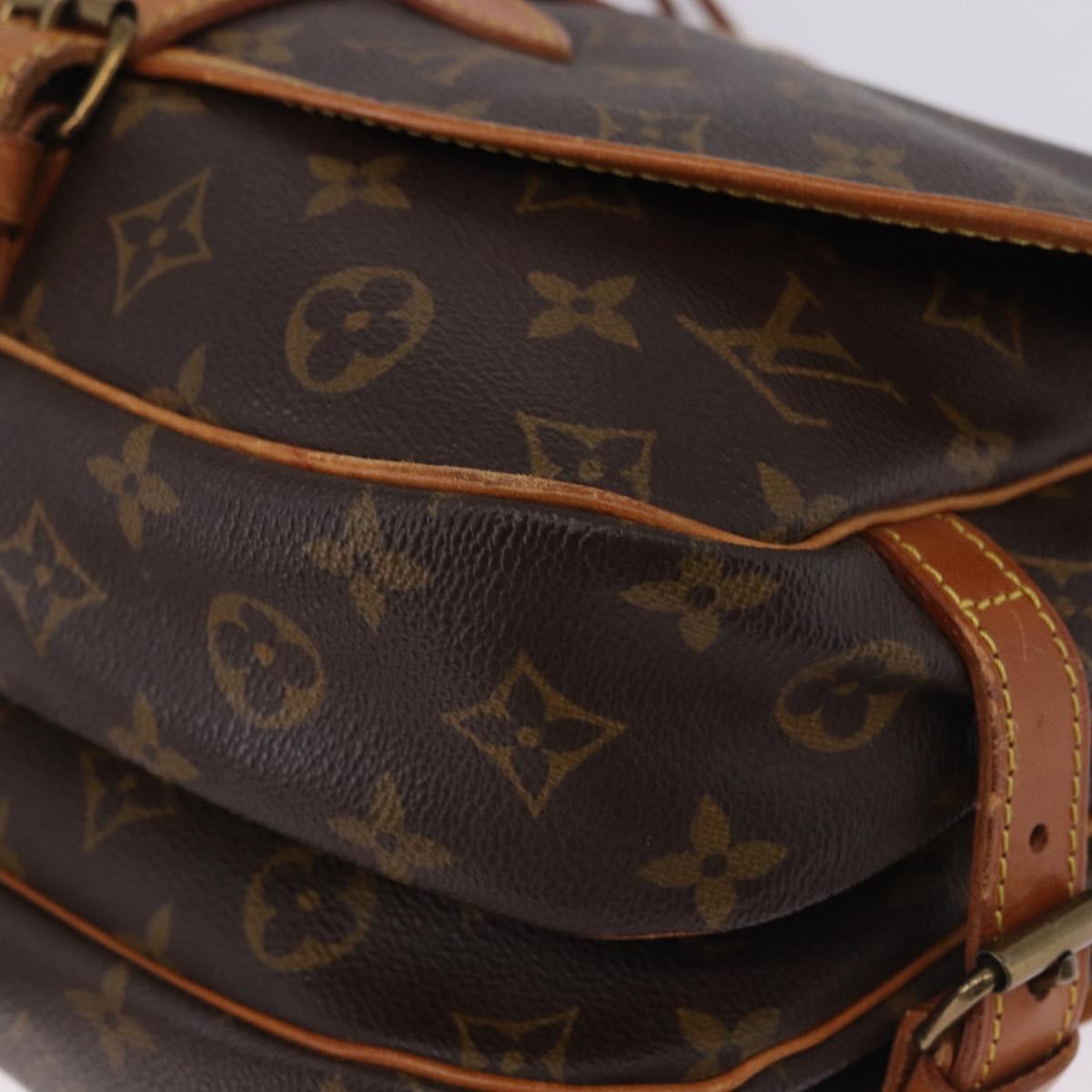 LOUIS VUITTON Monogram Saumur 30 Shoulder Bag M42256 LV Auth 199805A