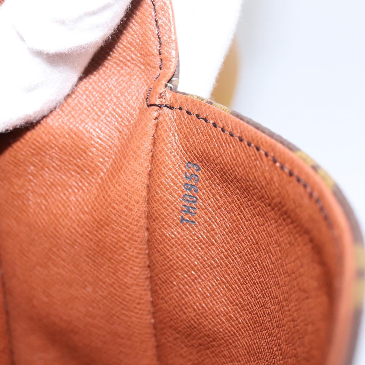 LOUIS VUITTON Monogram Saint Cloud GM Shoulder Bag M51242 LV Auth 199807A