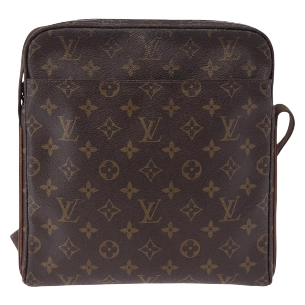 LOUIS VUITTON Monogram Trotteur Bobourg Shoulder Bag M97037 LV Auth 199812